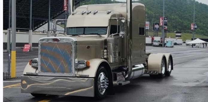 KDiesel Logistics truck